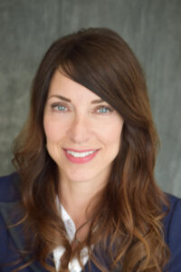 Holli Moeini headshot