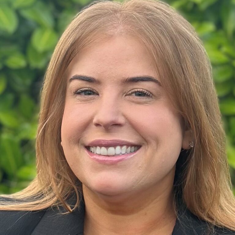 Anne Timmermans headshot